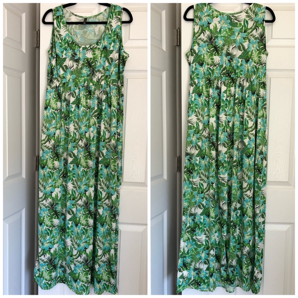 Piphany Sleeveless Floral Maxi Dress EUC
